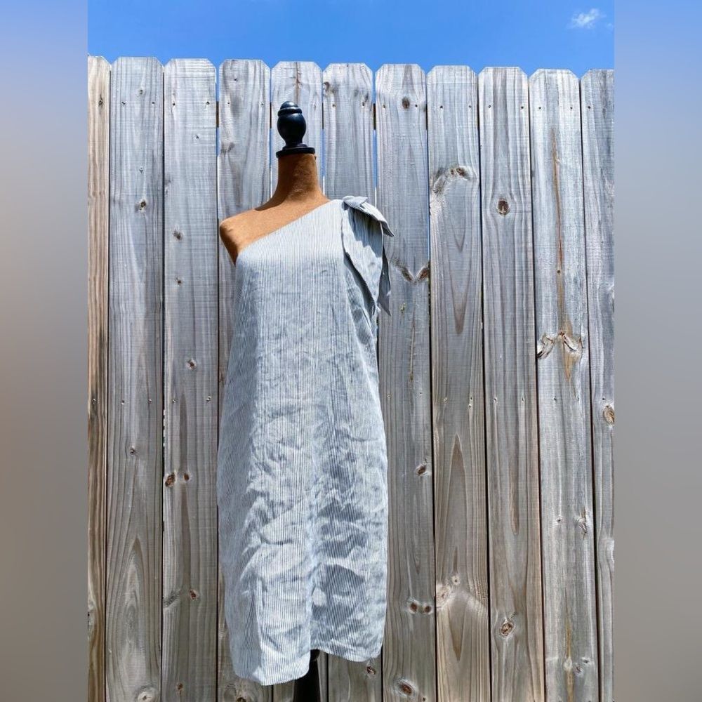 Antonio Melani Lightweight Summer Minimalist Stripe Old Money Heritage Dress